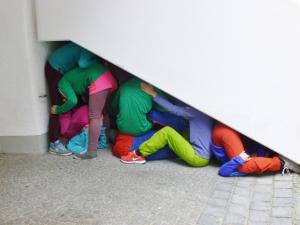 Lücke gefülltDie Bildserie entstand bei einem Rundgang durch die Altstadt von Regensburg mit „Bodies in urban Spaces“